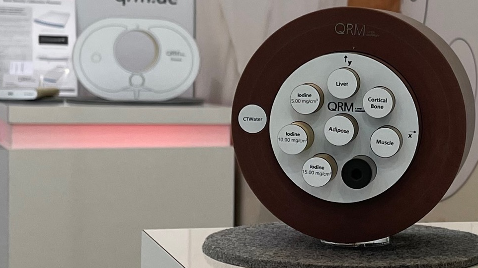 QRM phantom head with 8 inserts for spectral calibration